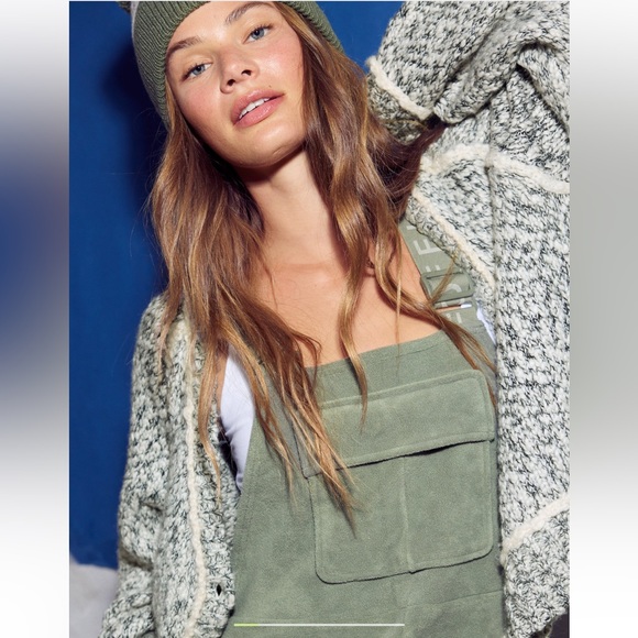 Offline by Aerie Olive Green Fleece Overalls NWT - Picture 5 of 10